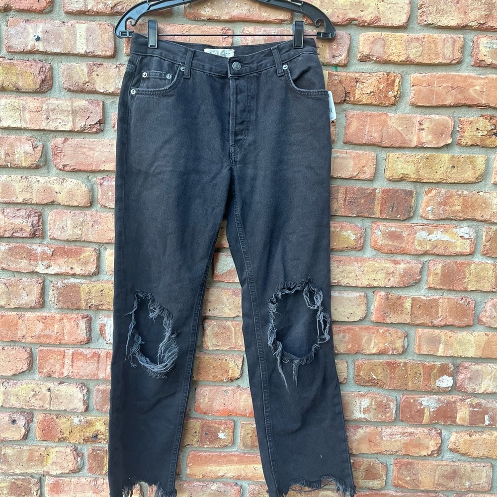 WE THE FREE BY FREE PEOPLE SIZE 26 BLACK BUTTON FLY DESTROYED DENIM JEANS NWT